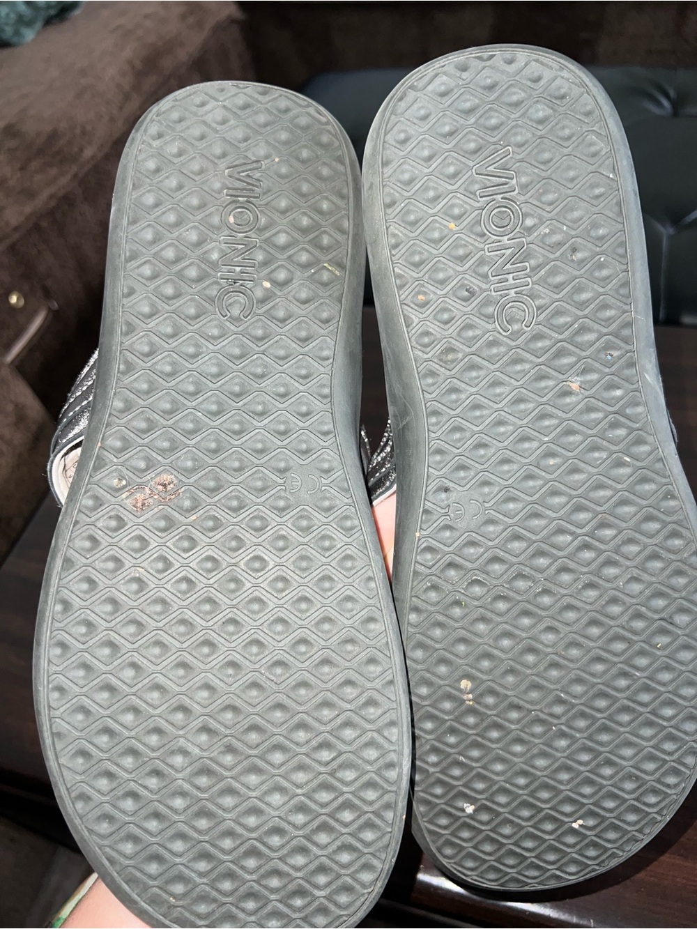 Vionic Silver Metallic Toe-Ring Sandals - Picture 3 of 5